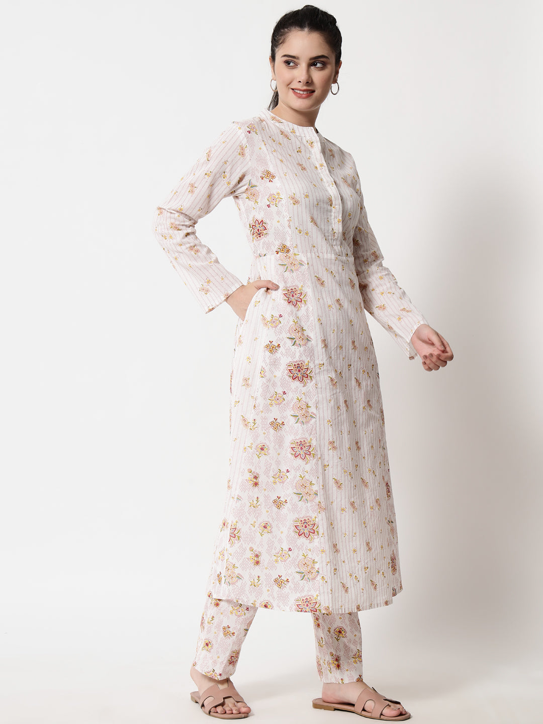 Printed ' Mogra Amaltaas ' Kurta